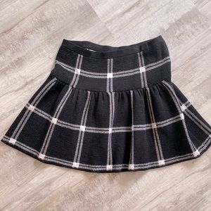 Cynthia Rowley heavy weight skirt in like new condition. No rips holes or stains